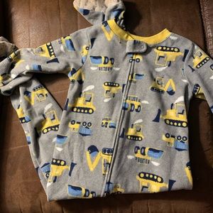 Carter’s boys footie pjs